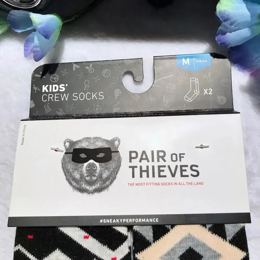 Pair of Thieves NWT 2 Pairs Crew Socks Kids M (4-8 years)